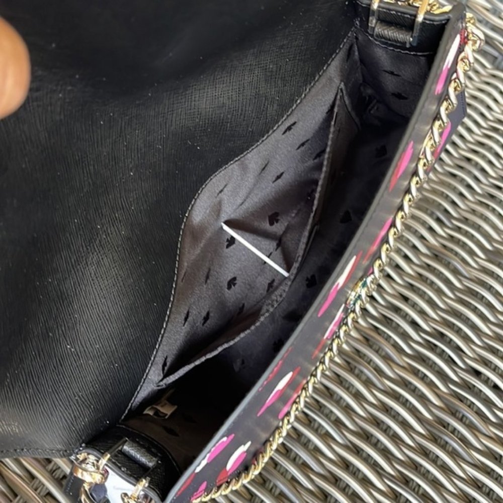 Kate Spade Carson Flutter Hearts Printed Convertible Crossbody Black Multi - Picture 9 of 14